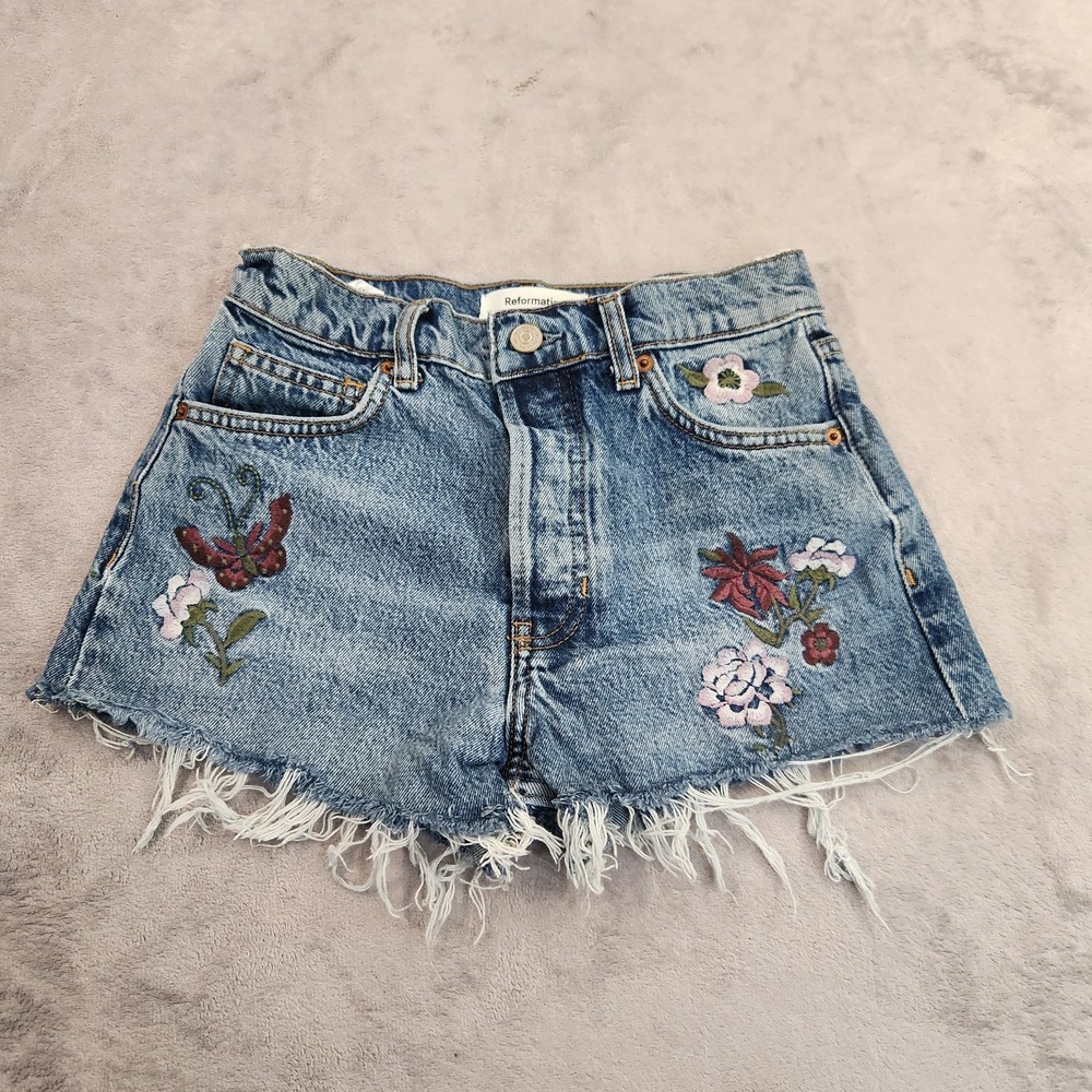 Reformation Jeans Charlie Fauna Floral Embroidery High Rise Jean Shorts 23